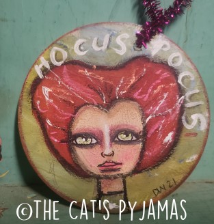 Winnie Hocus Pocus ornament
