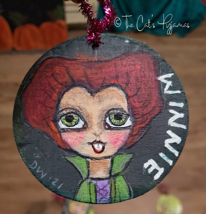 Winnie Hocus Pocus ornament