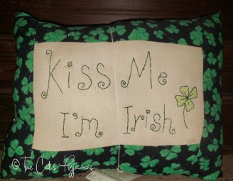 Kiss me, I'm Irish Kiss me, I'm Irish