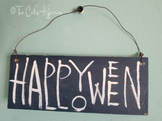 Happy Halloween Sign