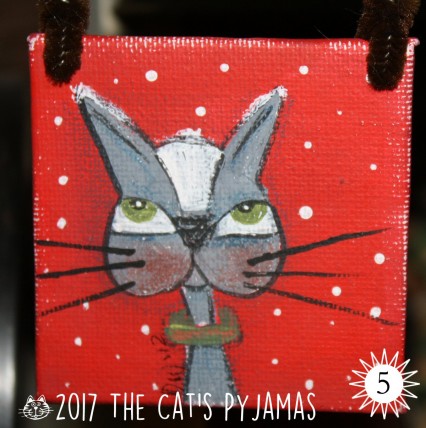 Gray & white cat ornament