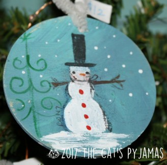 Snowy Scene ornament